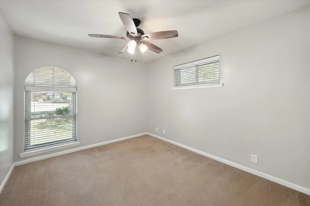 401 Hutson Drive Corsicana, TX 75110