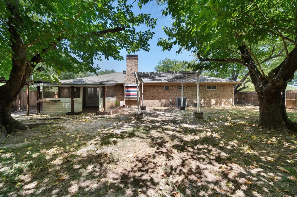 401 Hutson Drive Corsicana, TX 75110