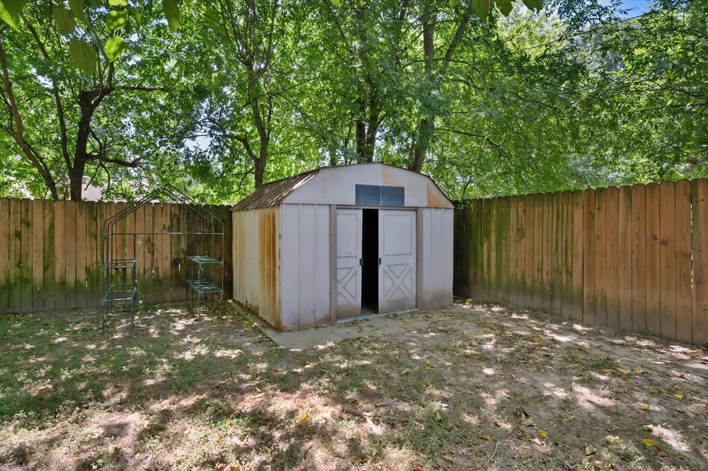401 Hutson Drive Corsicana, TX 75110