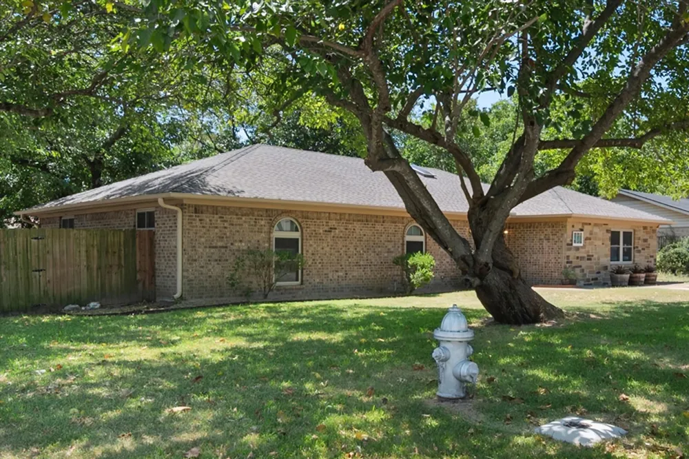 401 Hutson Drive Corsicana, TX 75110