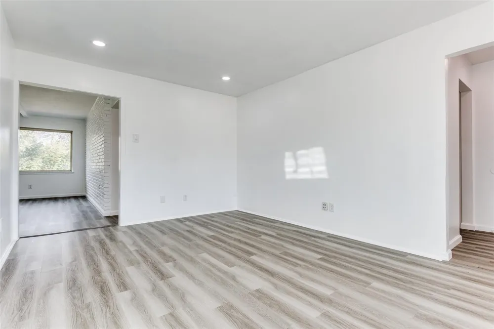 1606 W Shore Drive Richardson, TX 75080