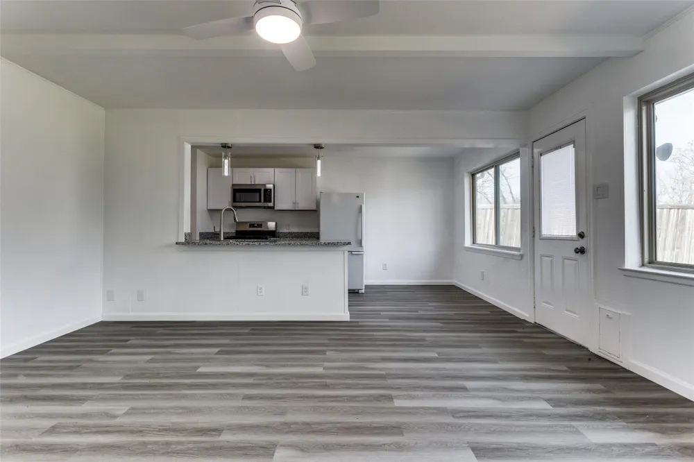1606 W Shore Drive Richardson, TX 75080