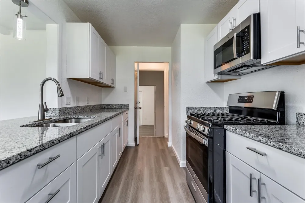 1606 W Shore Drive Richardson, TX 75080