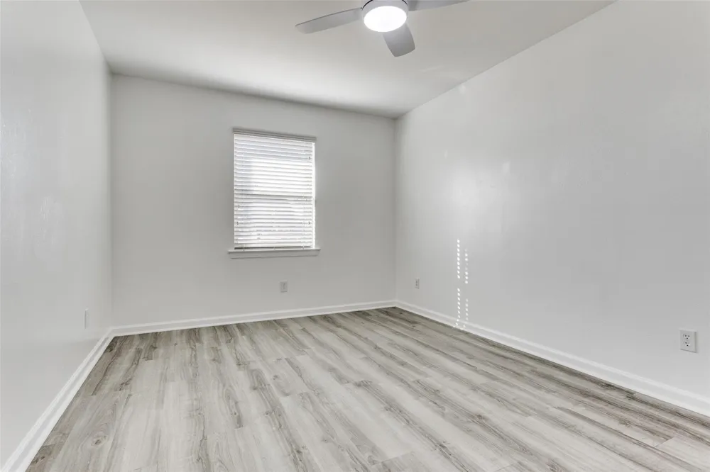 1606 W Shore Drive Richardson, TX 75080
