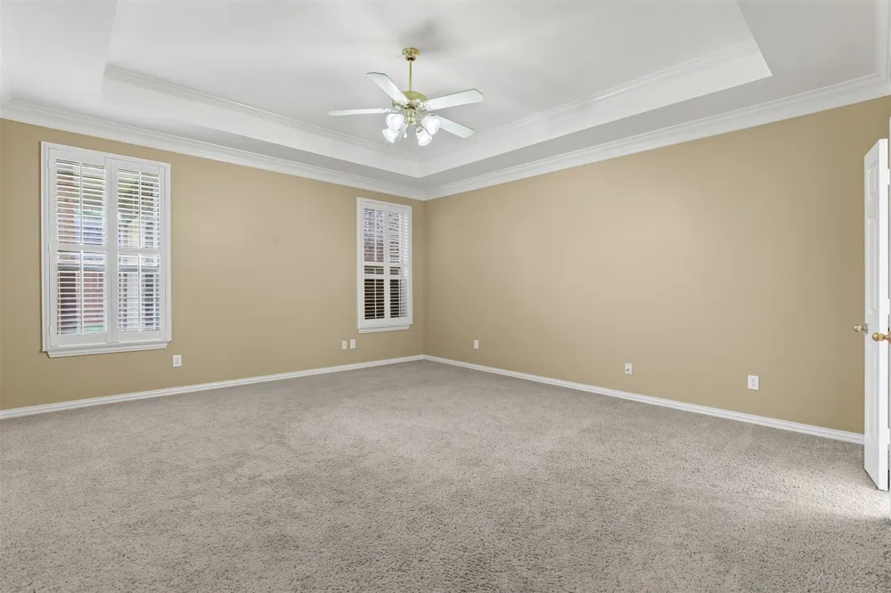 1612 Twin Oaks Drive Cleburne, TX 76033
