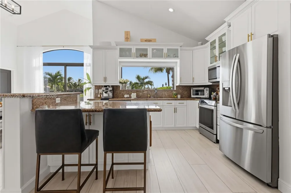226 SW 180th Ave Pembroke Pines, FL 33029
