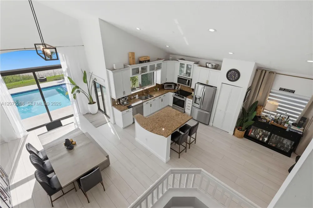 226 SW 180th Ave Pembroke Pines, FL 33029