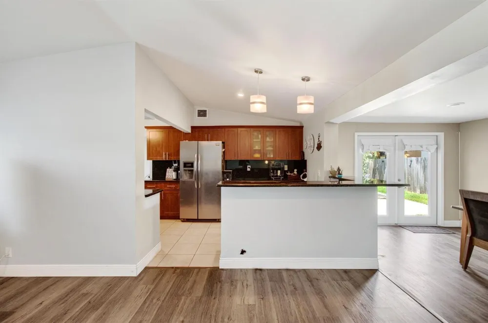 2521 Myrica Road West Palm Beach, FL 33406
