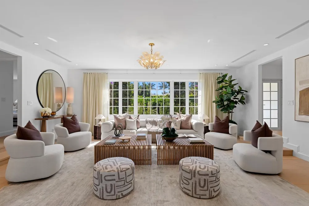 257 Via Linda Palm Beach, FL 33480