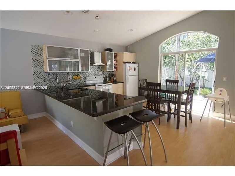 882 Garnet Cir #882 Weston, FL 33326