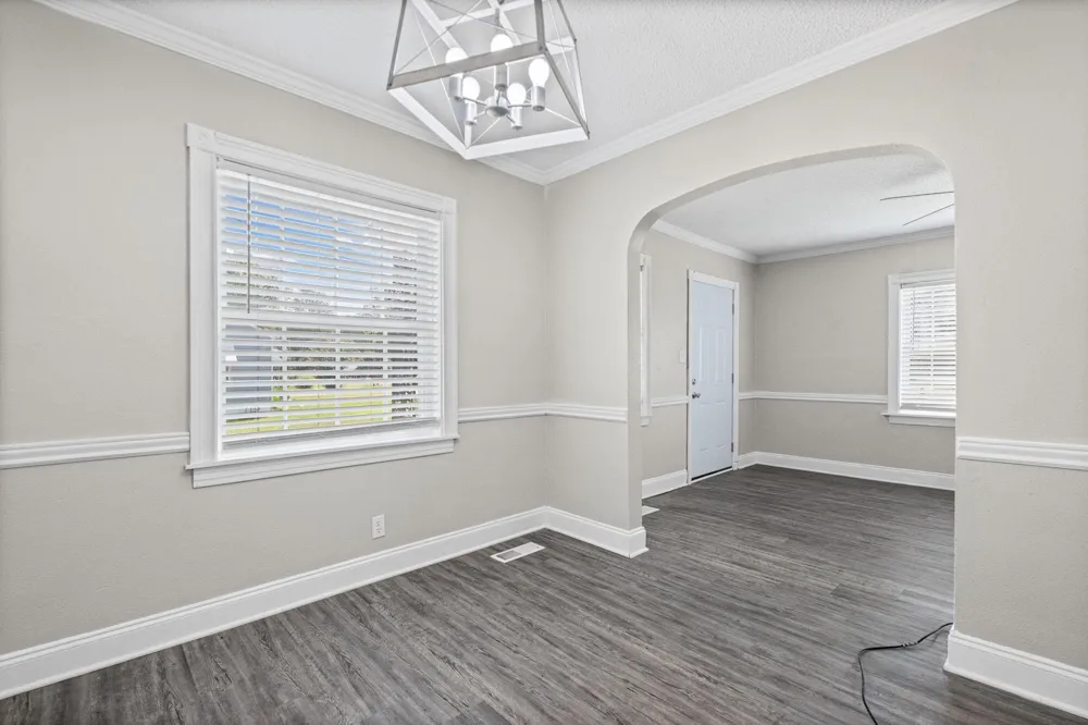 46 CHARLES AVE Munford, TN 38058