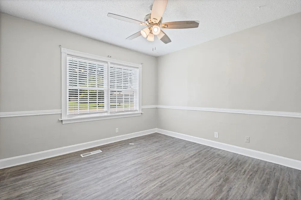 46 CHARLES AVE Munford, TN 38058