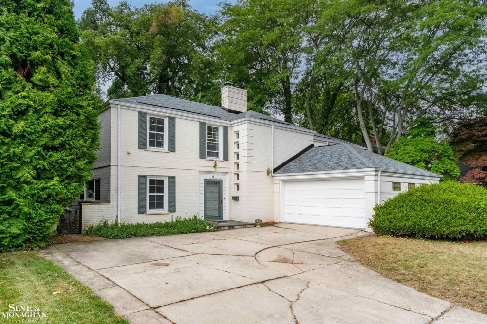 41 Beacon Hill Road Grosse Pointe Farms City, MI 48236