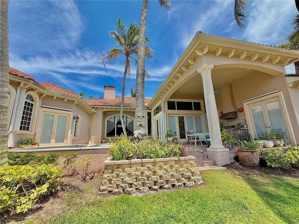 785 HARBOUR ISLE PLACE North Palm Beach, FL 33410