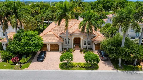785 HARBOUR ISLE PLACE