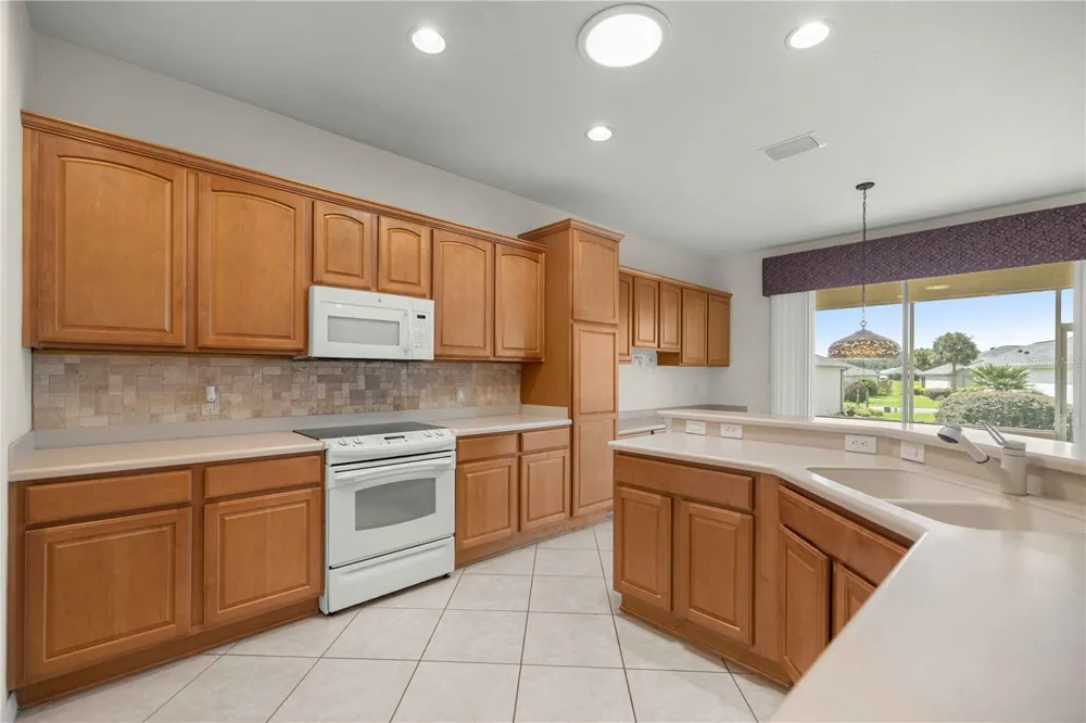 11811 SE 91ST CIRCLE Summerfield, FL 34491