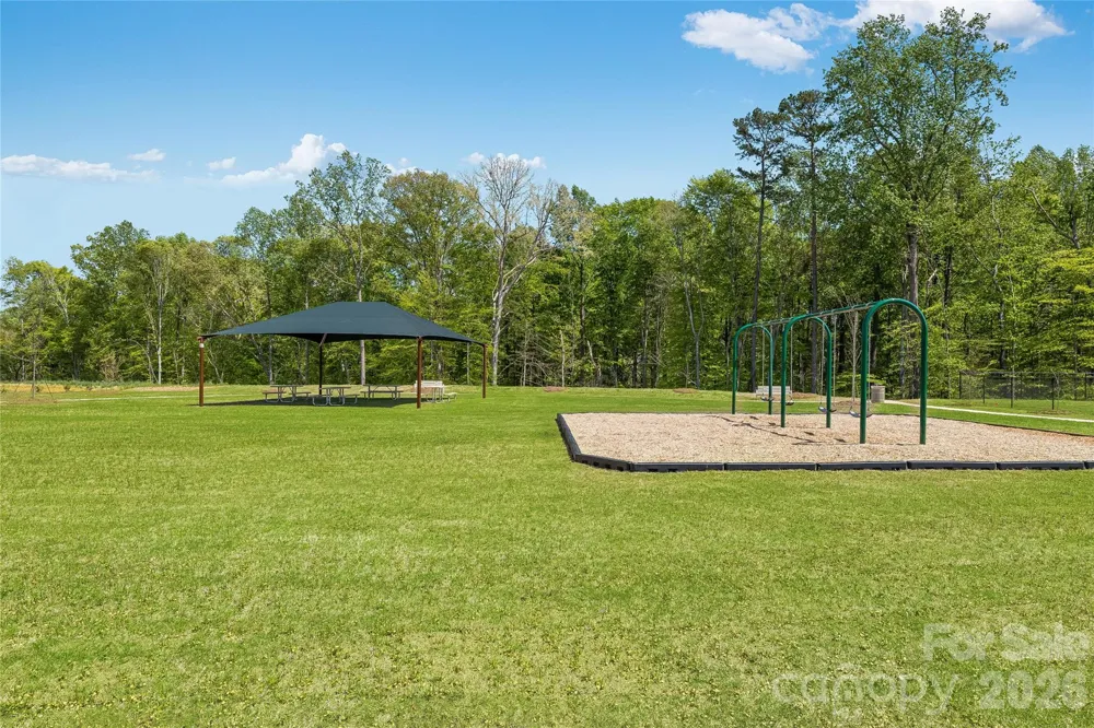 1843 Broom Maker Drive #123 Bessemer City, NC 28016