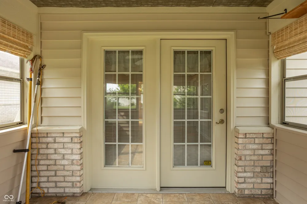 1746 Stonewall Circle Greenfield, IN 46140