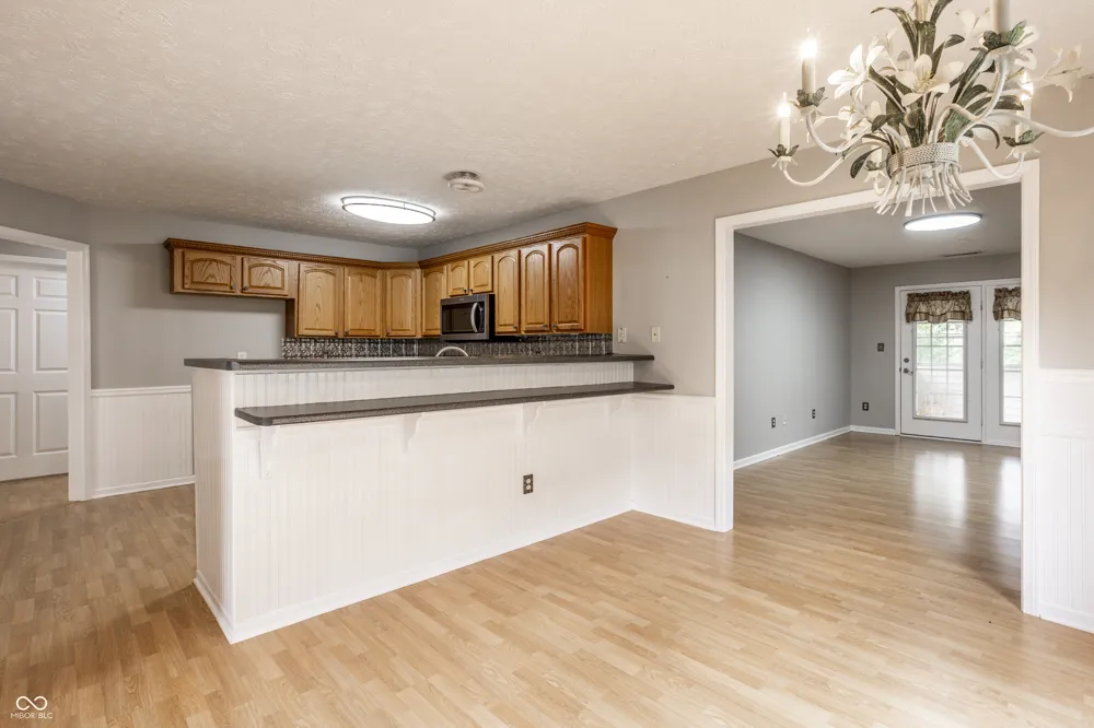 1746 Stonewall Circle Greenfield, IN 46140