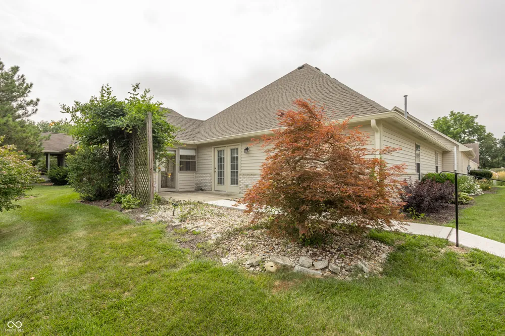 1746 Stonewall Circle Greenfield, IN 46140
