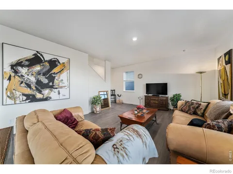 439 Bluebird Road