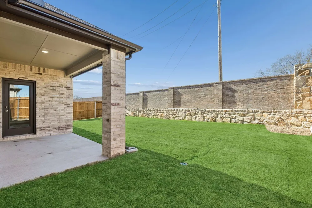 2017 Chariot Court Seagoville, TX 75159