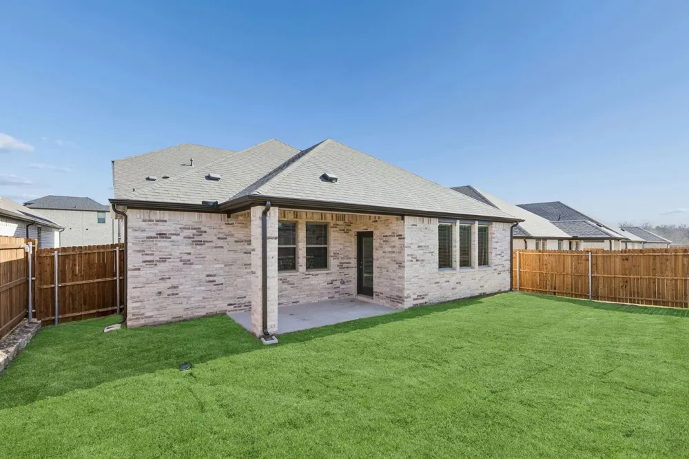 2017 Chariot Court Seagoville, TX 75159