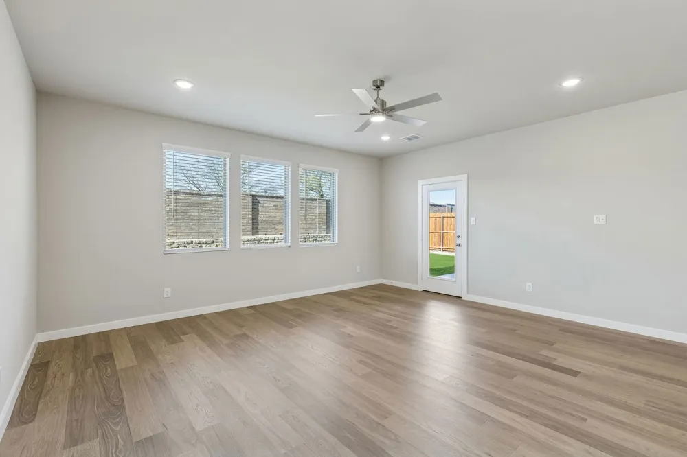 2017 Chariot Court Seagoville, TX 75159