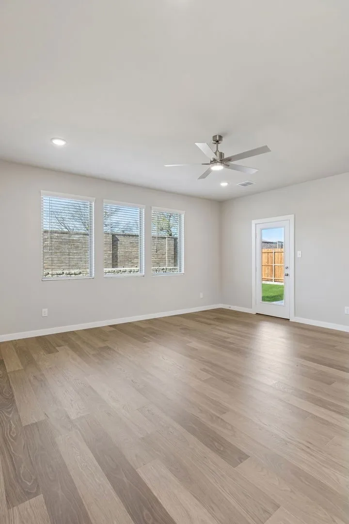 2017 Chariot Court Seagoville, TX 75159