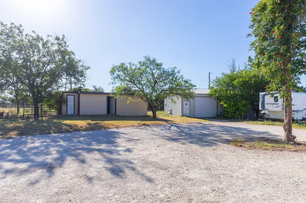 7200 Private Road 2383 Clyde, TX 79510