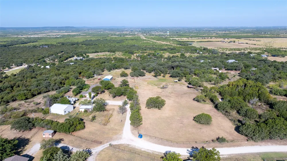 7200 Private Road 2383 Clyde, TX 79510