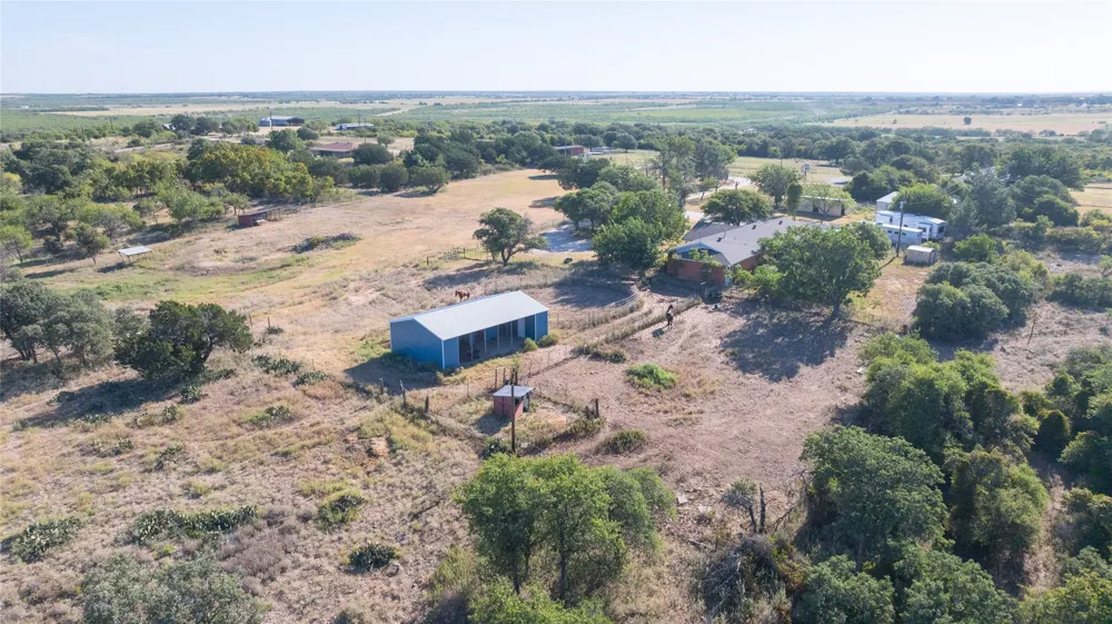 7200 Private Road 2383 Clyde, TX 79510