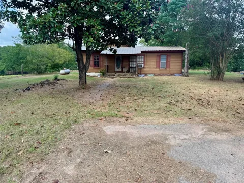 1070 County Road 1620