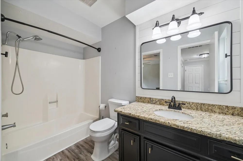 2007 Seven Oaks Drive Kingwood, TX 77339