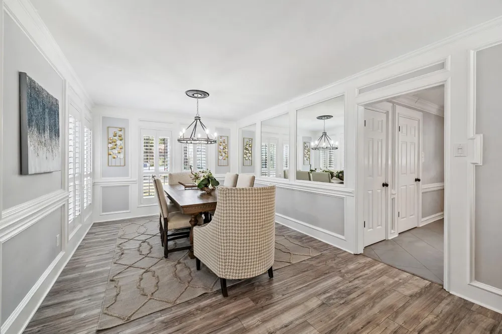 2007 Seven Oaks Drive Kingwood, TX 77339