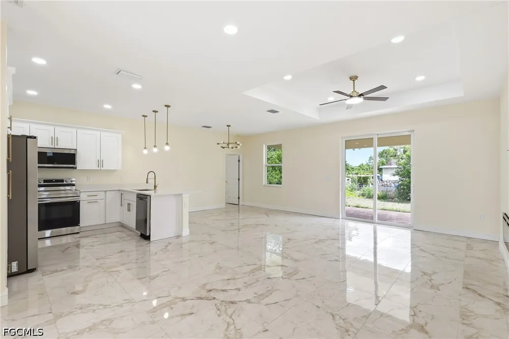21st Street SW Lehigh Acres, FL 33976