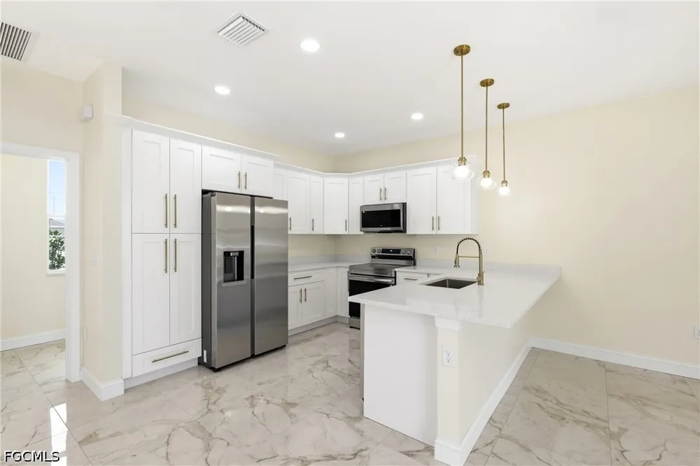 21st Street SW Lehigh Acres, FL 33976