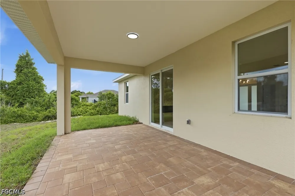 21st Street SW Lehigh Acres, FL 33976