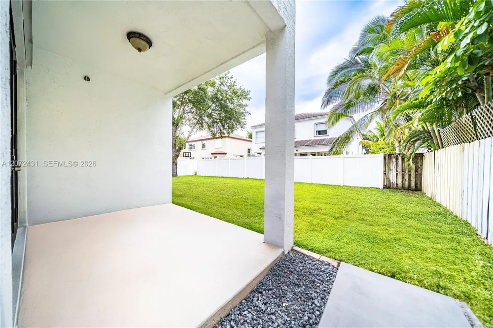 5261 SW 159th Ave Miramar, FL 33027