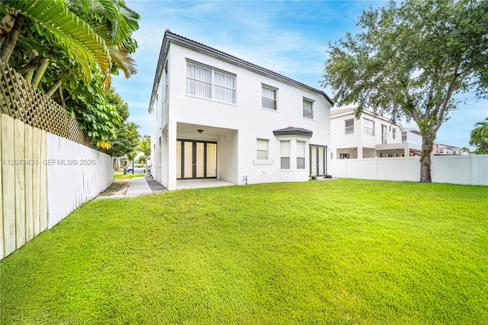 5261 SW 159th Ave Miramar, FL 33027