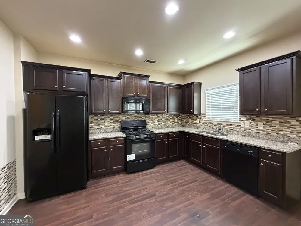 881 Franklin Mill TRCE Loganville, GA 30052
