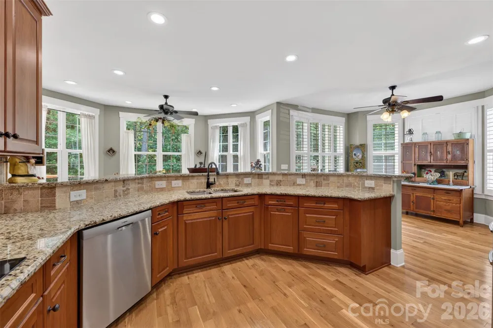 8611 Kerns Meadow Lane Huntersville, NC 28078