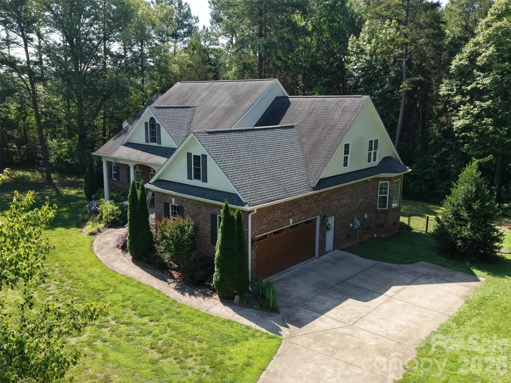 8611 Kerns Meadow Lane Huntersville, NC 28078