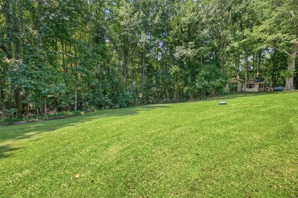 2600 Level Grove Road Cornelia, GA 30531