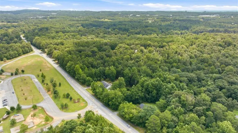 2600 Level Grove Road Cornelia, GA 30531