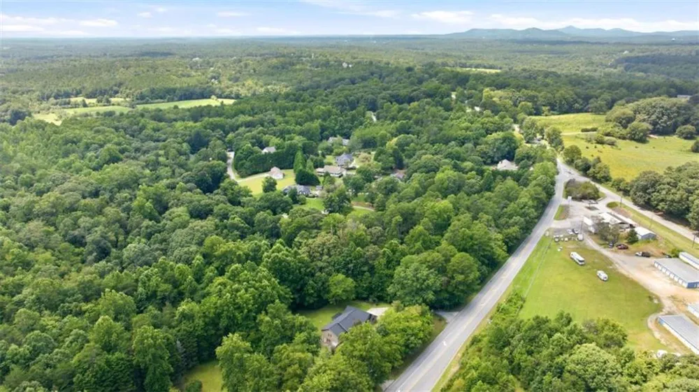 2600 Level Grove Road Cornelia, GA 30531