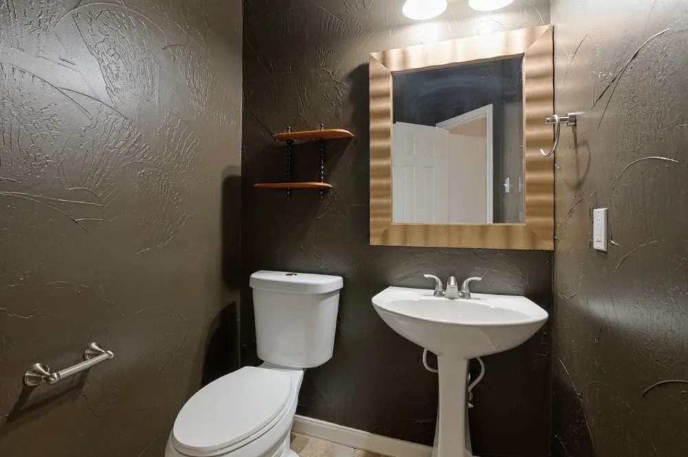 3925 Silver Meadow Lane Grand Prairie, TX 75052
