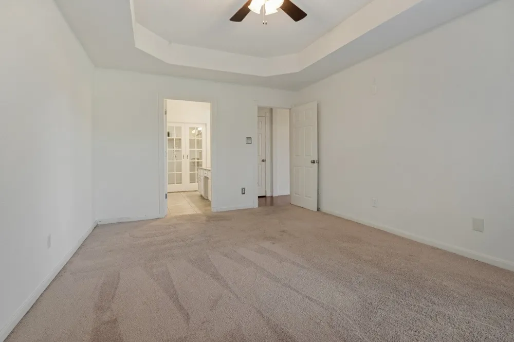 3925 Silver Meadow Lane Grand Prairie, TX 75052