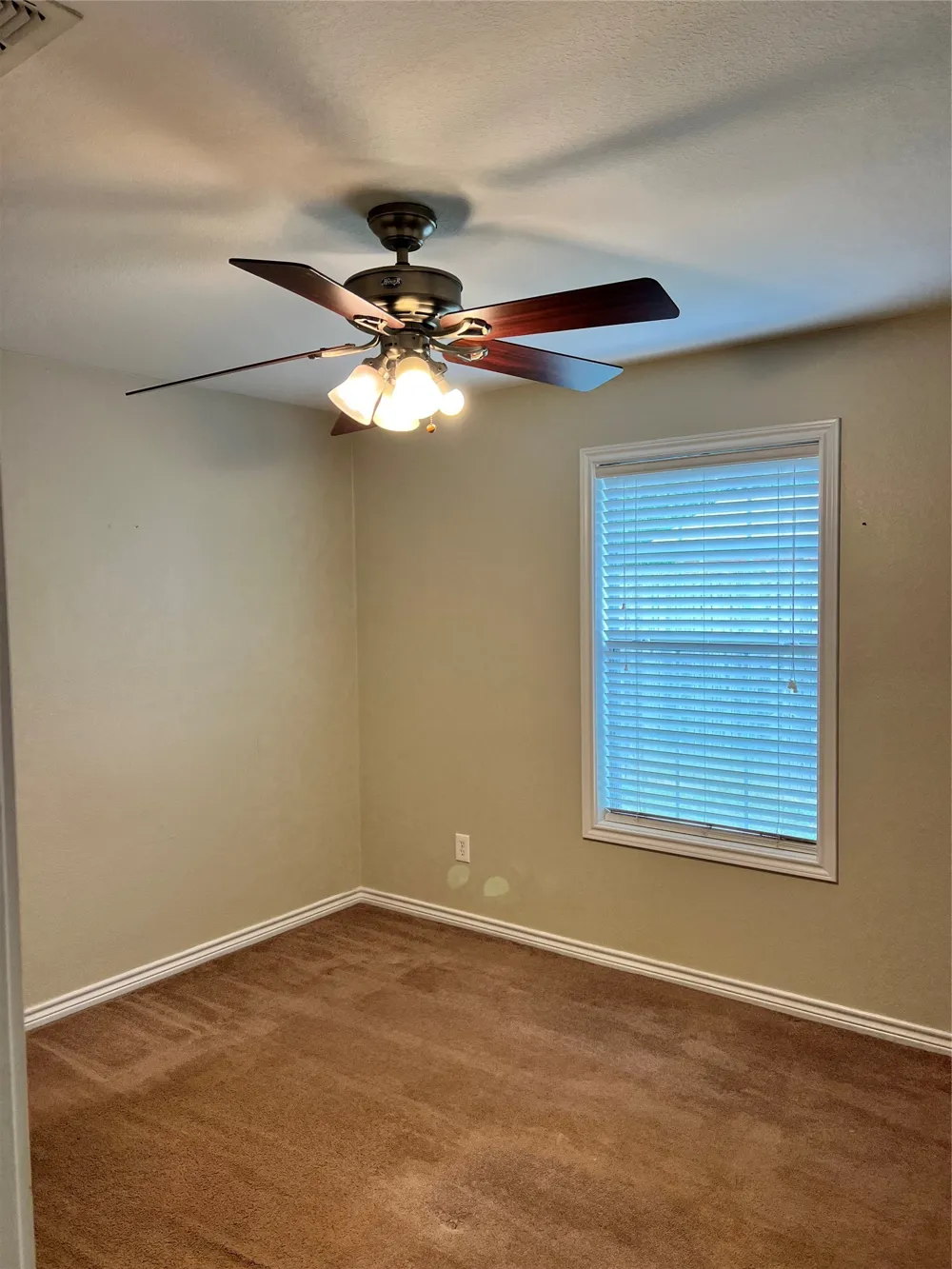 309 Baker Street Lindale, TX 75771