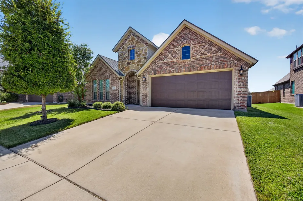 11805 Dixon Drive Fort Worth, TX 76108